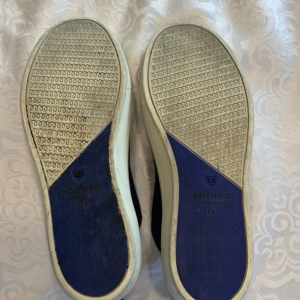 Women’s Rothy’s ankle sneaker - Picture 9 of 14